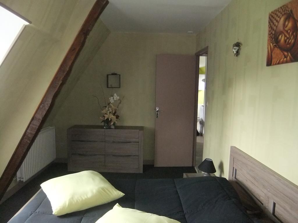 Gites De L'Aumondiere Condé-sur-Noireau Rom bilde
