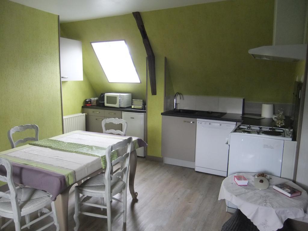 Gites De L'Aumondiere Condé-sur-Noireau Rom bilde